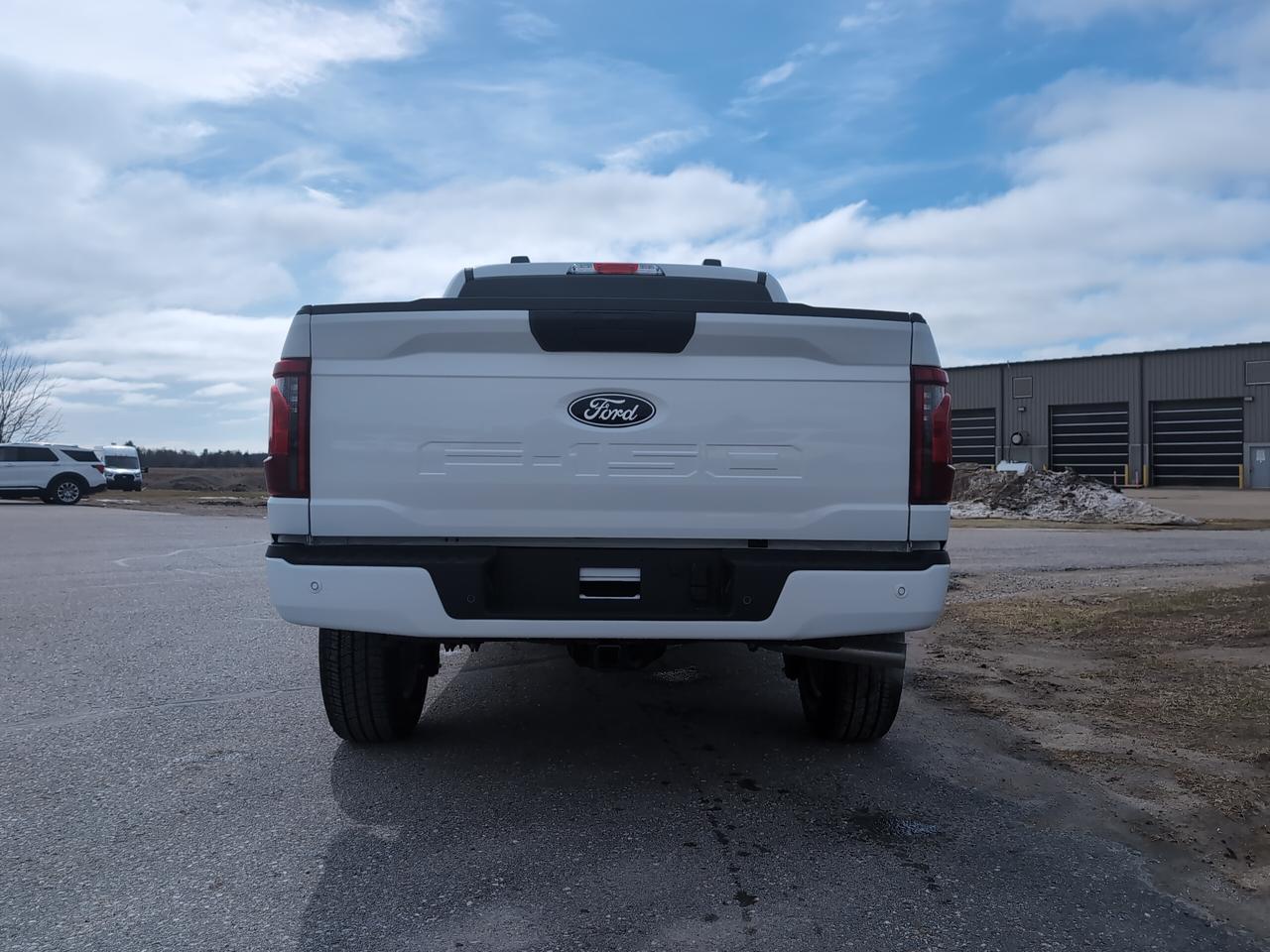 2026 Ford F-150 XLT SuperCrew 300A 4x4 Photo4