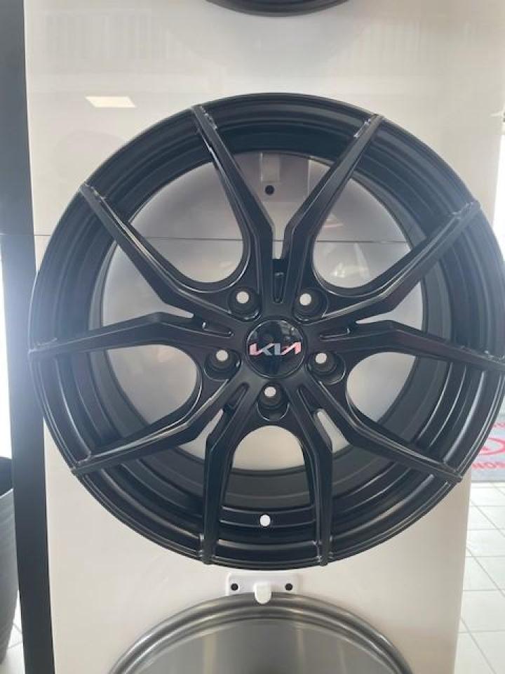 2021 Kia Forte LX HAL Certified | Manual Transmission | Kia Accessory 15" Wheels Photo