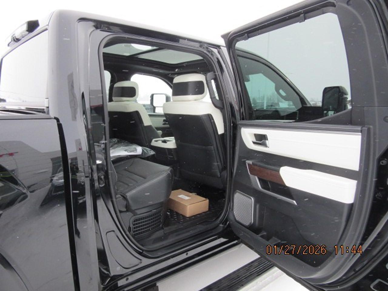 2023 Toyota Tundra Capstone Hybrid Photo