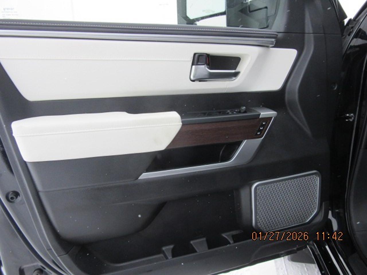 2023 Toyota Tundra Capstone Hybrid Photo