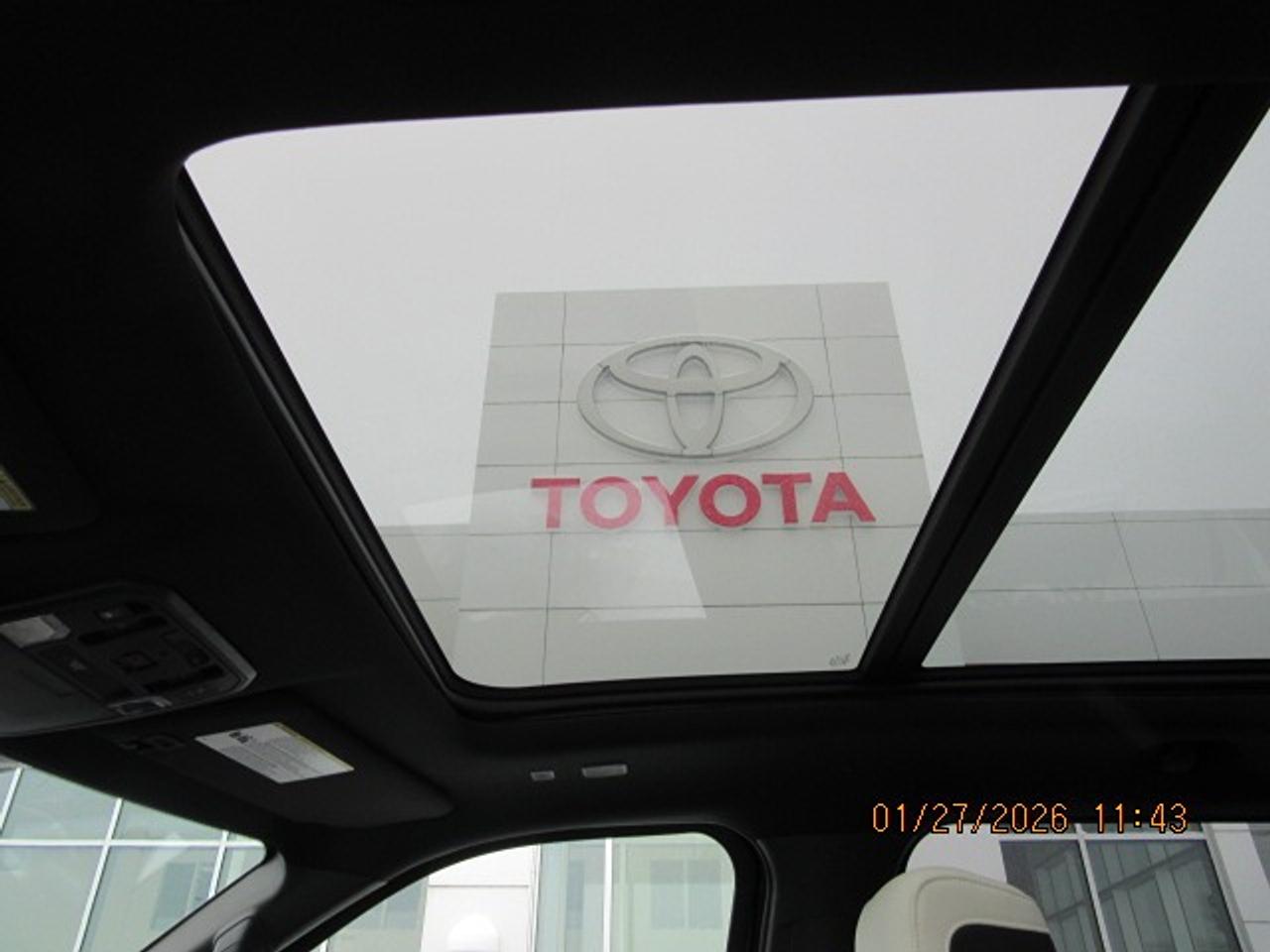 2023 Toyota Tundra Capstone Hybrid Photo