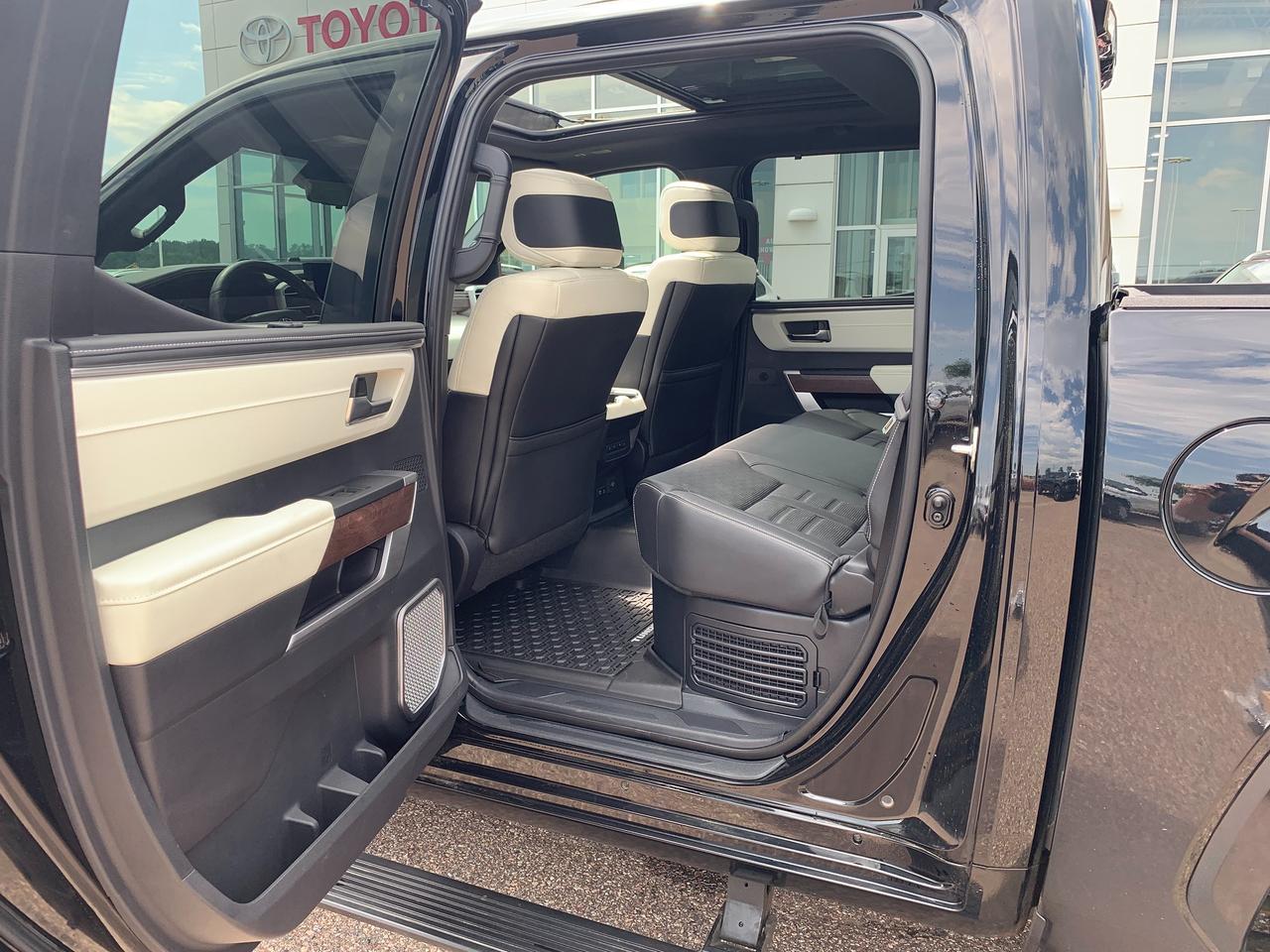 2023 Toyota Tundra Capstone Hybrid Photo