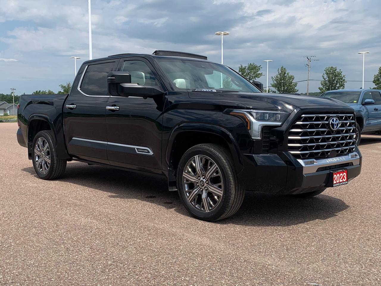 2023 Toyota Tundra Capstone Hybrid Photo