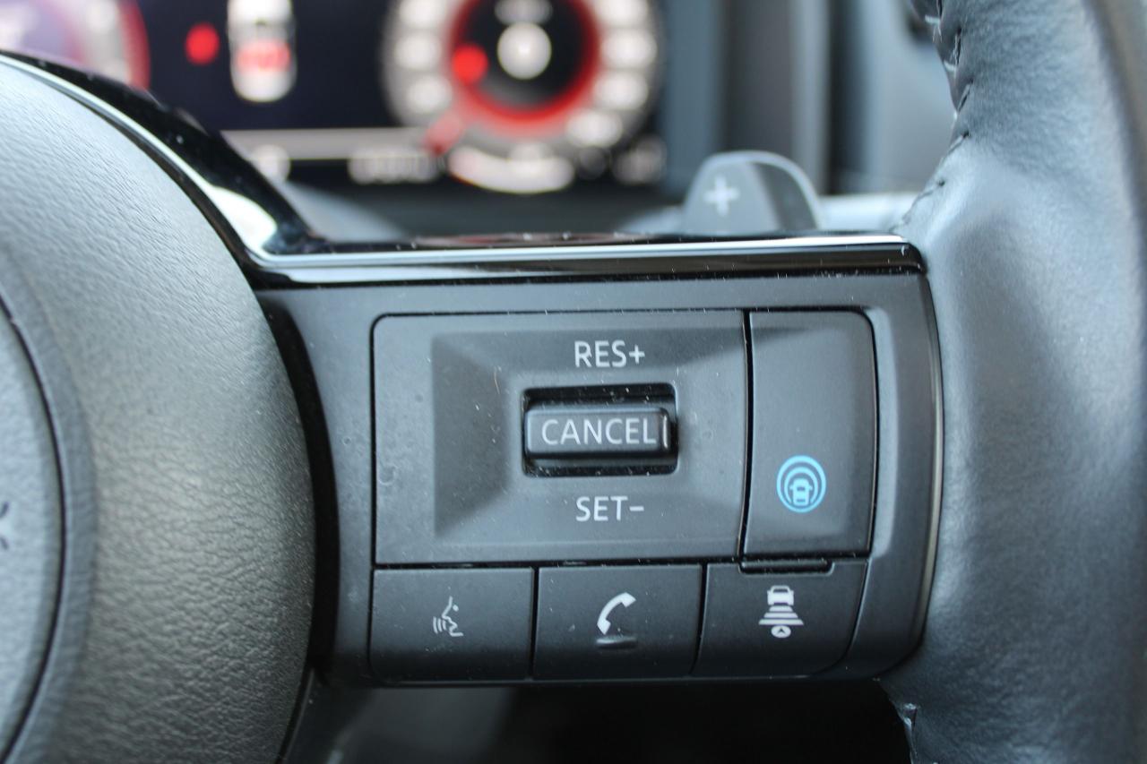 2024 Nissan Rogue SL Photo