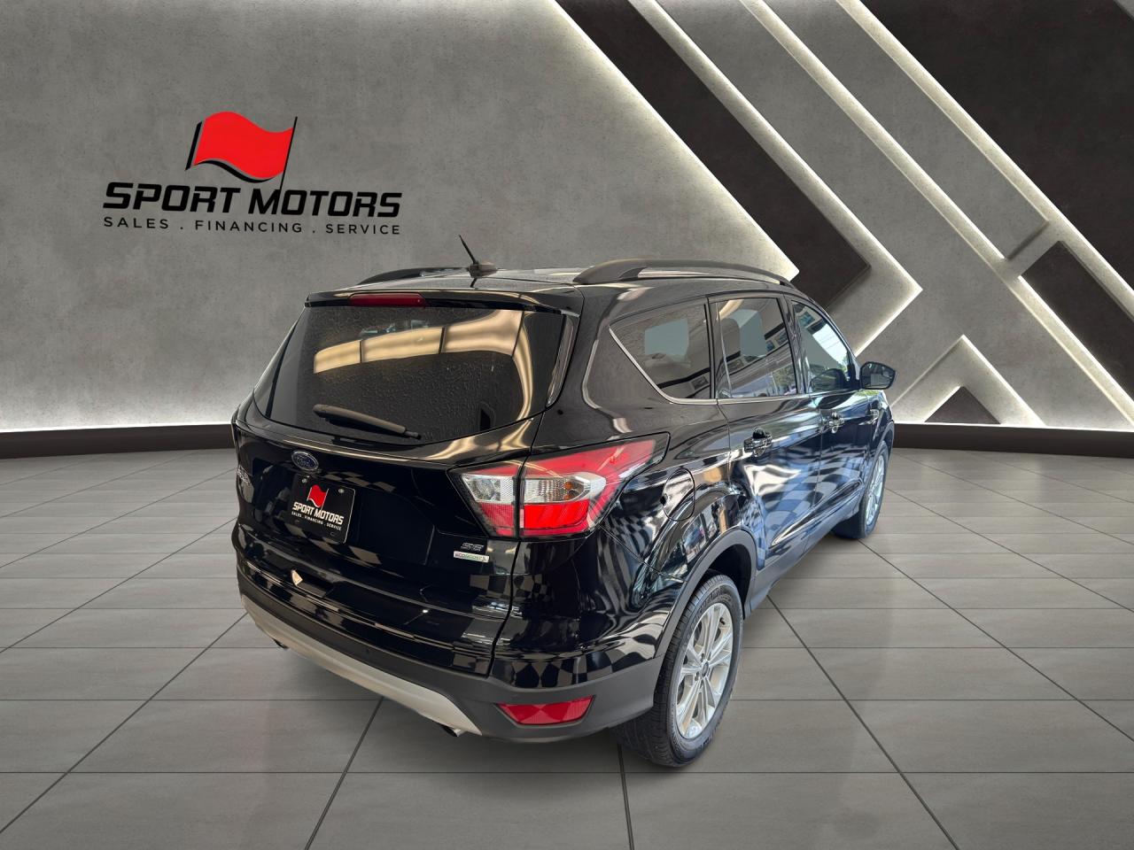 2017 Ford Escape SE+ApplePlay+Camera+Heated Seats+Rear Park Sensors Photo6