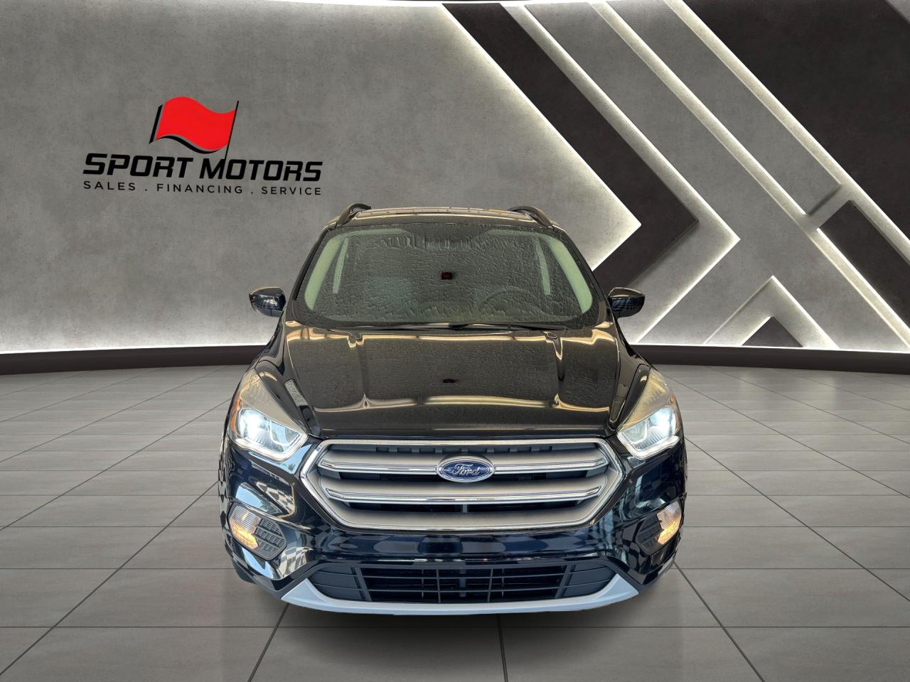 2017 Ford Escape SE+ApplePlay+Camera+Heated Seats+Rear Park Sensors Photo8