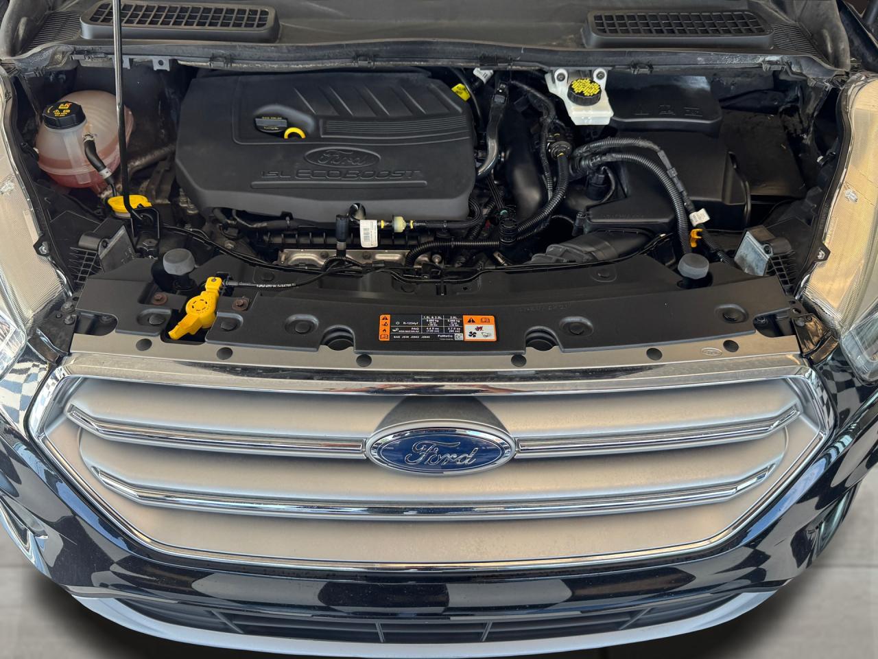 2017 Ford Escape SE+ApplePlay+Camera+Heated Seats+Rear Park Sensors Photo9