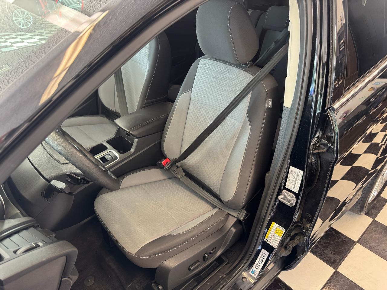 2017 Ford Escape SE+ApplePlay+Camera+Heated Seats+Rear Park Sensors Photo73