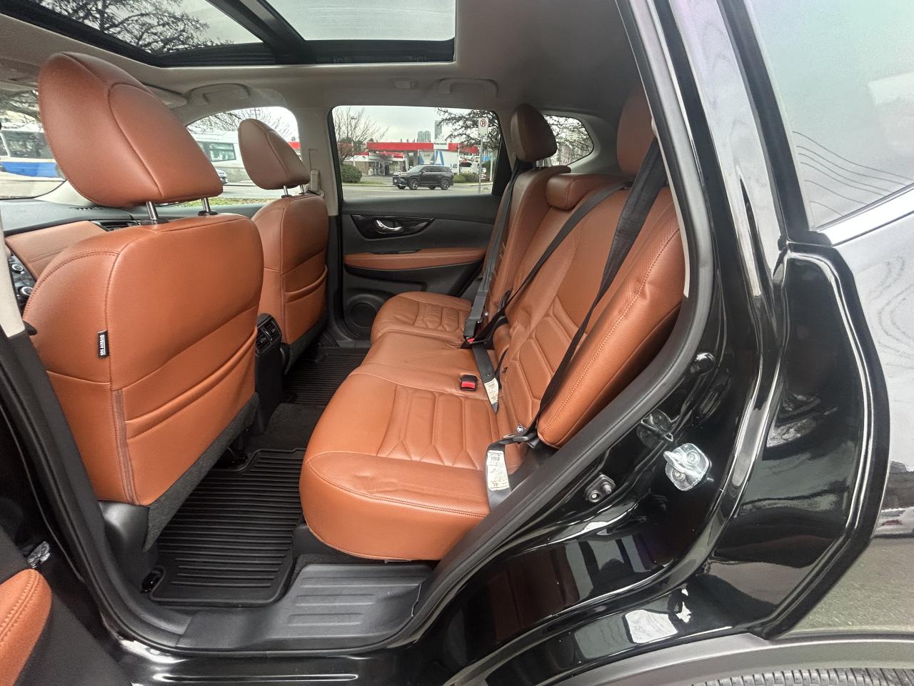 2018 Nissan Rogue SL - Photo #10