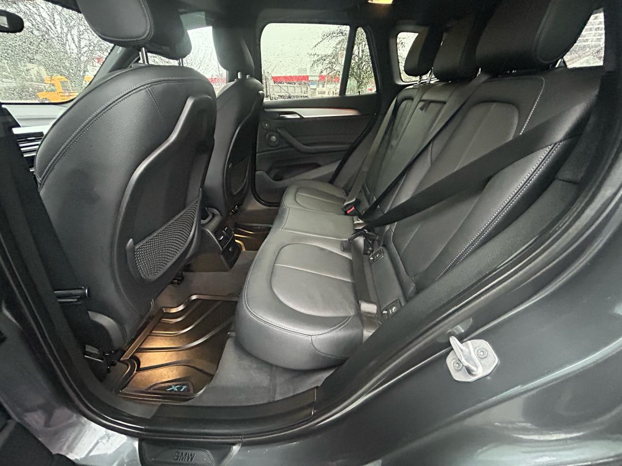 2016 BMW X1 xDrive28i - Photo #8