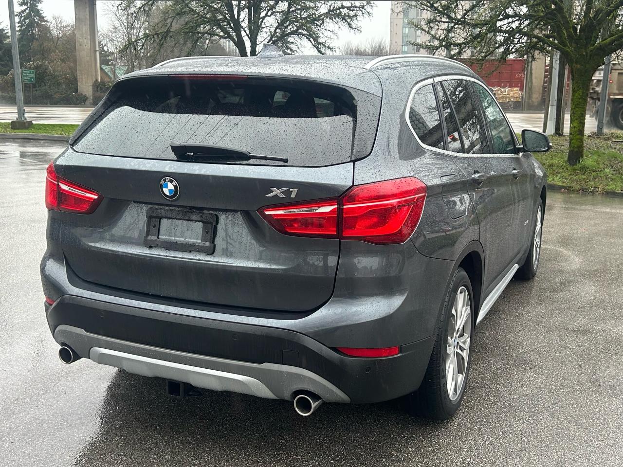 2016 BMW X1 xDrive28i - Photo #5