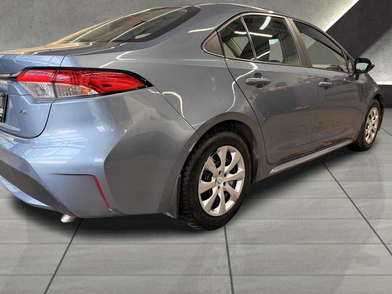 2020 Toyota Corolla LE+New Brakes+Adaptive Cruise+CLEAN CARFAX Photo39