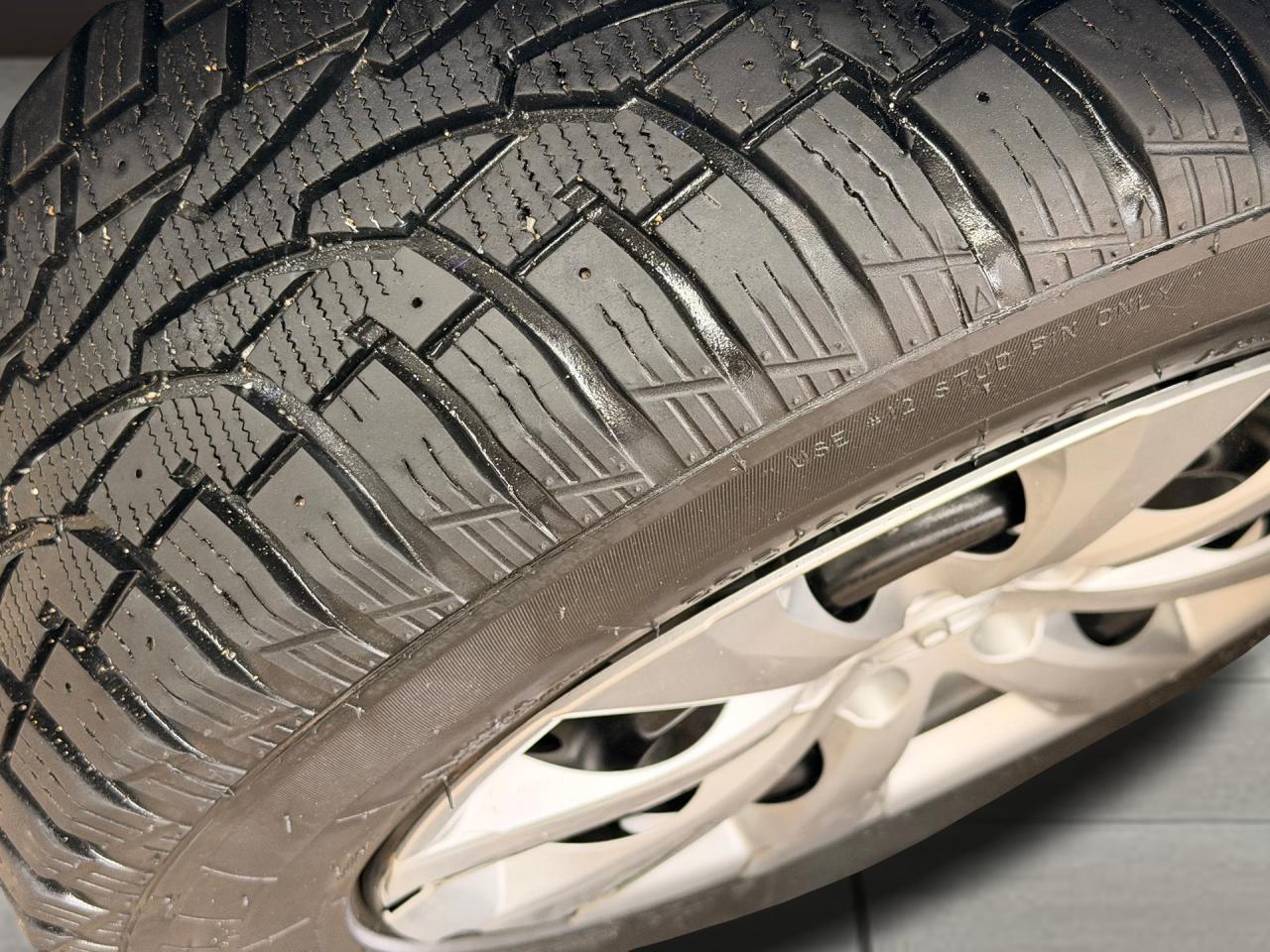 2020 Toyota Corolla LE+New Brakes+Adaptive Cruise+CLEAN CARFAX Photo54