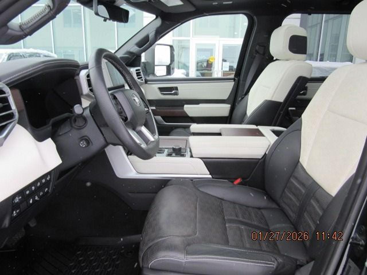 2023 Toyota Tundra Capstone Hybrid Photo