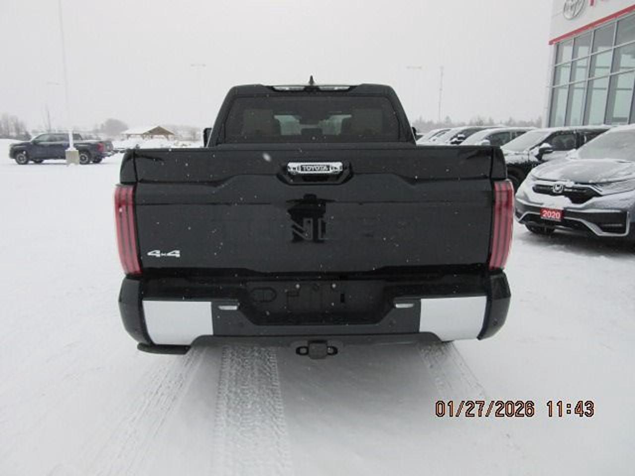 2023 Toyota Tundra Capstone Hybrid Photo3