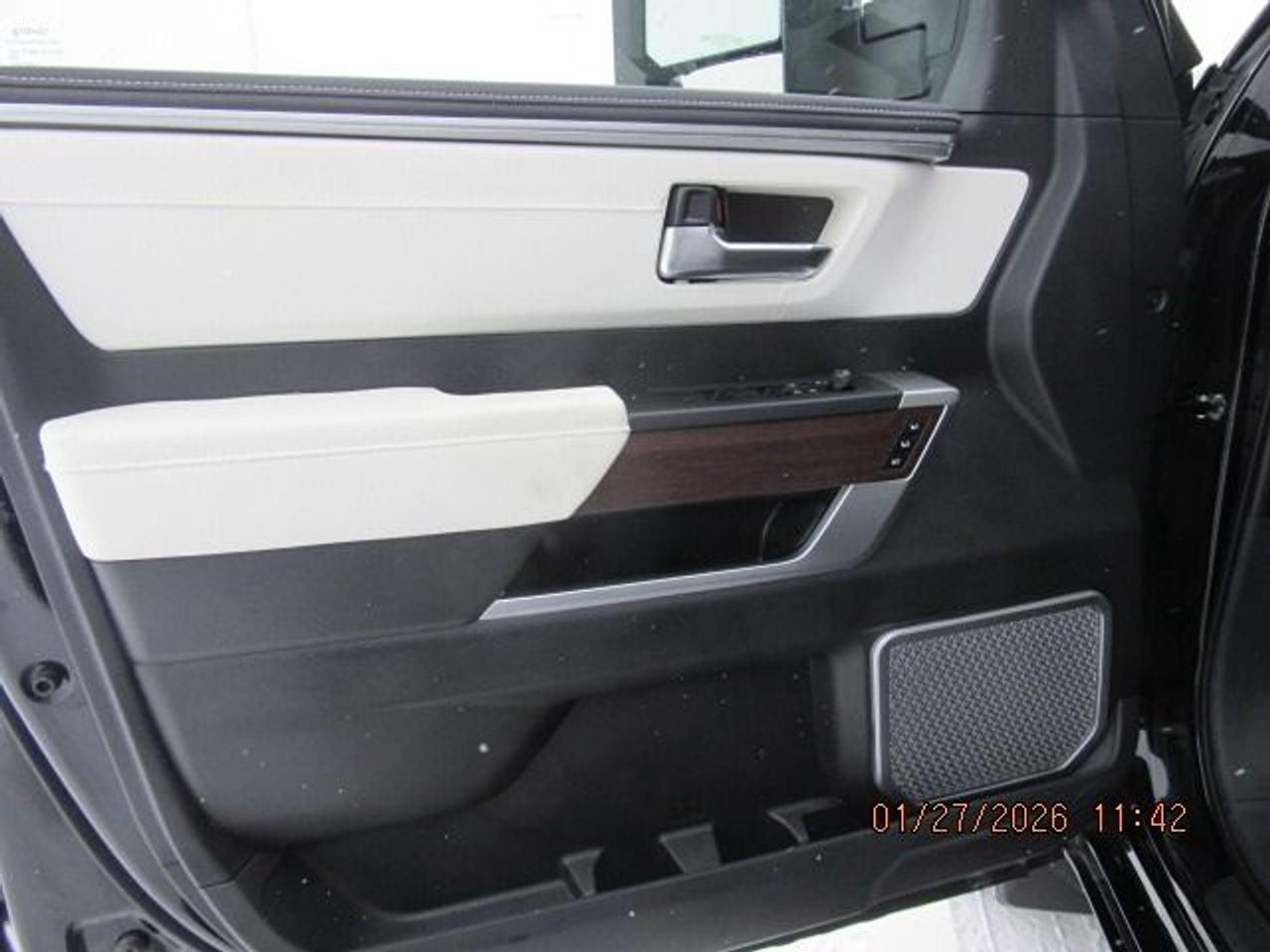 2023 Toyota Tundra Capstone Hybrid Photo