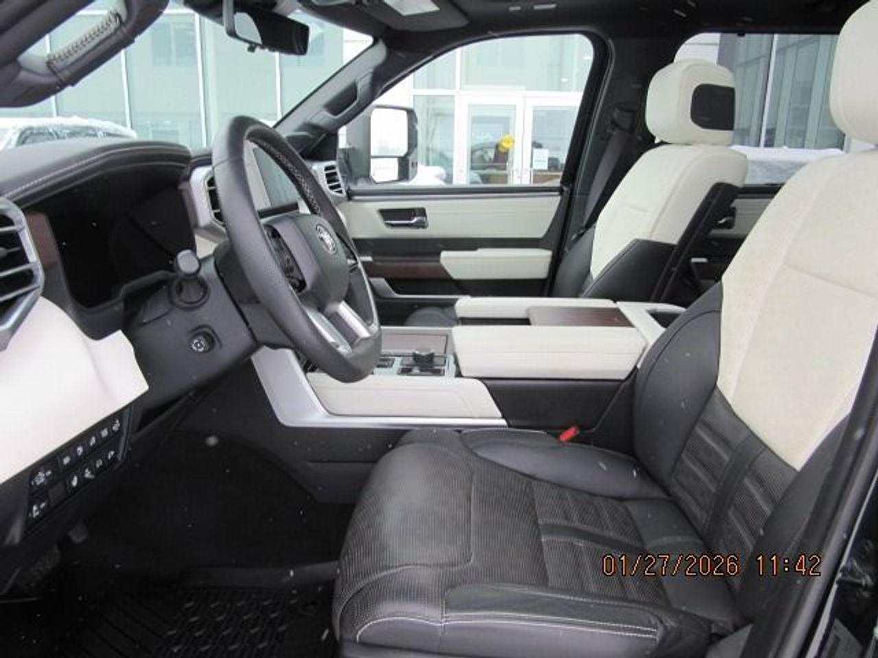 2023 Toyota Tundra Capstone Hybrid Photo