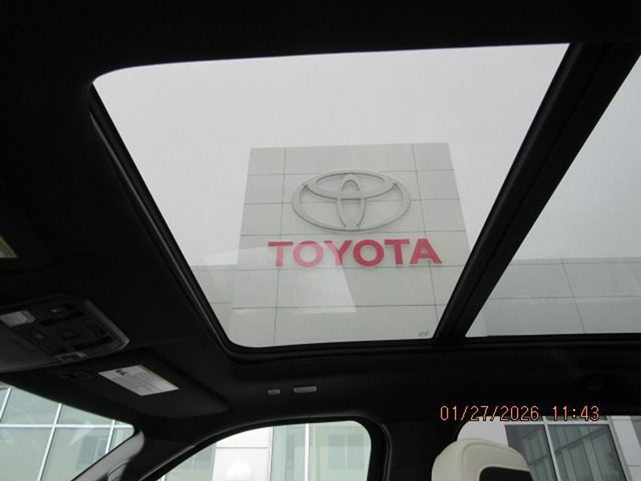 2023 Toyota Tundra Capstone Hybrid Photo