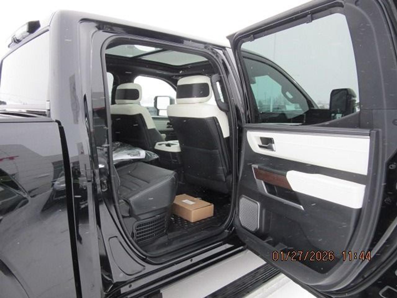 2023 Toyota Tundra Capstone Hybrid Photo