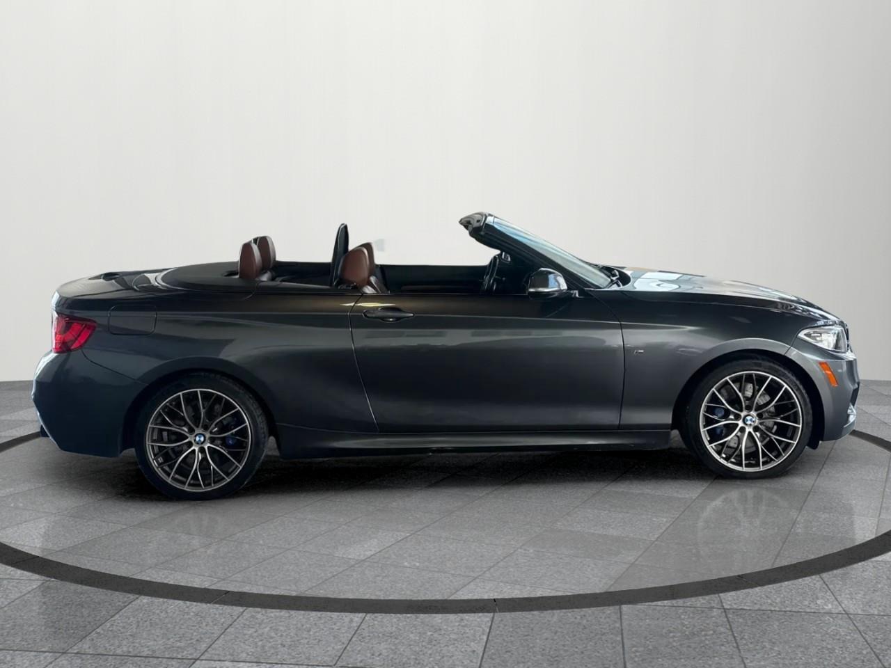 2016 BMW M235 i xDrive 2dr All-Wheel Drive Convertible Photo
