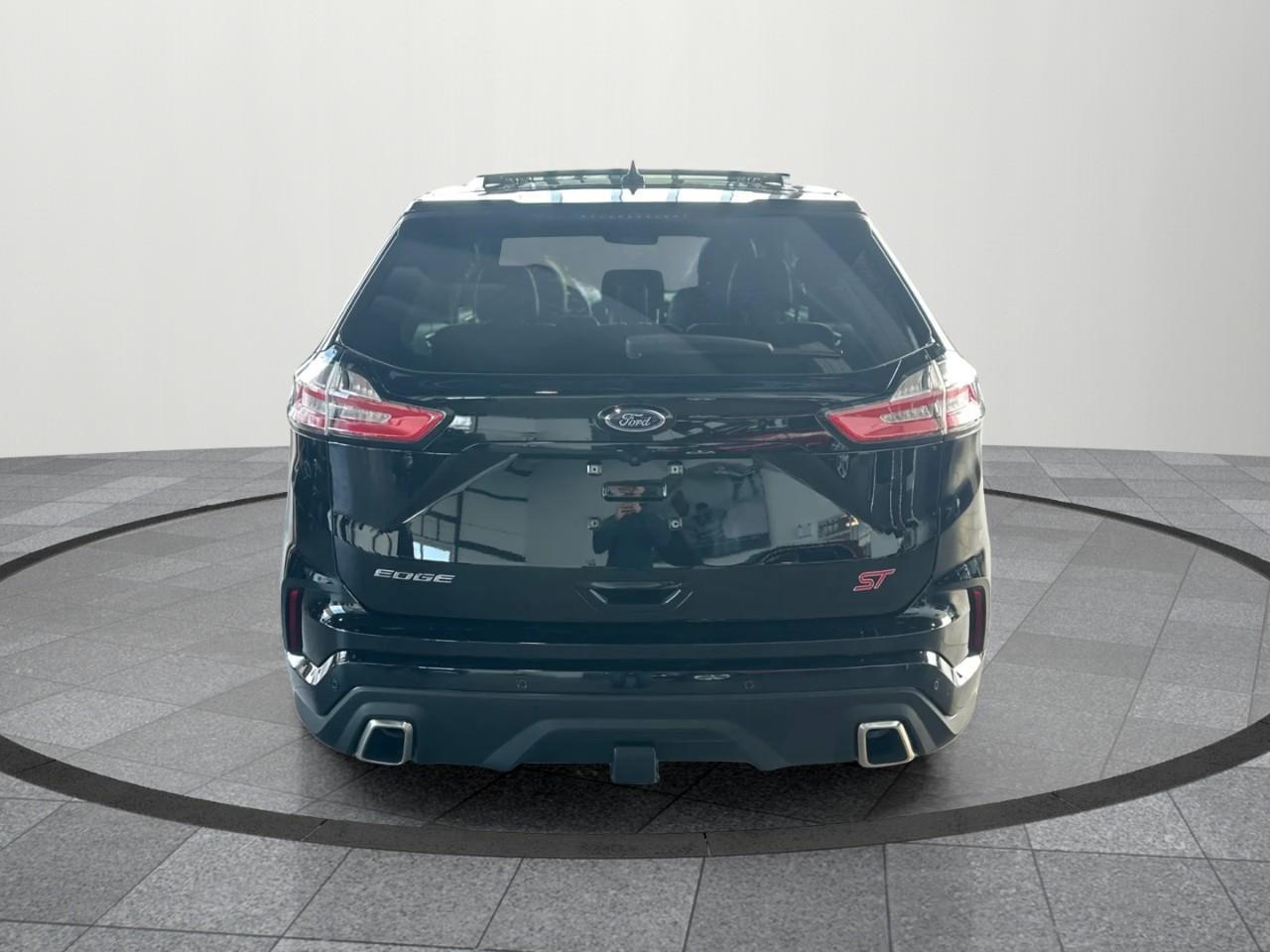 2019 Ford Edge ST 4dr All-Wheel Drive Photo