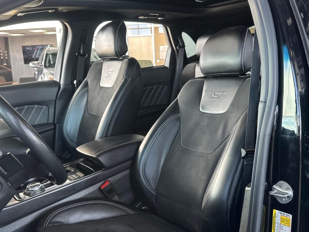 2019 Ford Edge ST 4dr All-Wheel Drive Photo