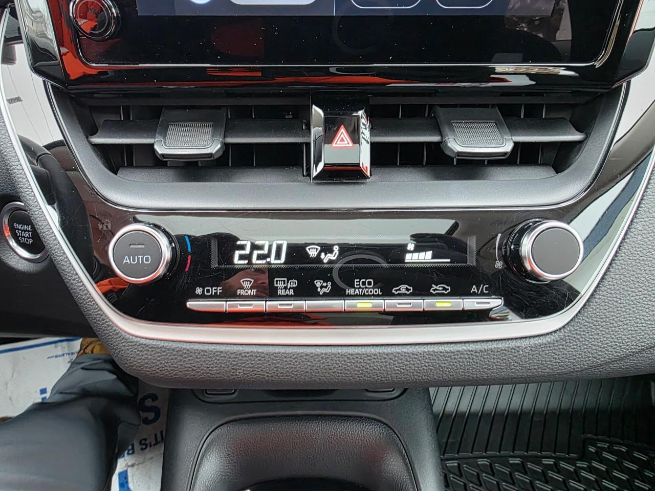 2024 Toyota Corolla LE 4DR SEDAN Photo