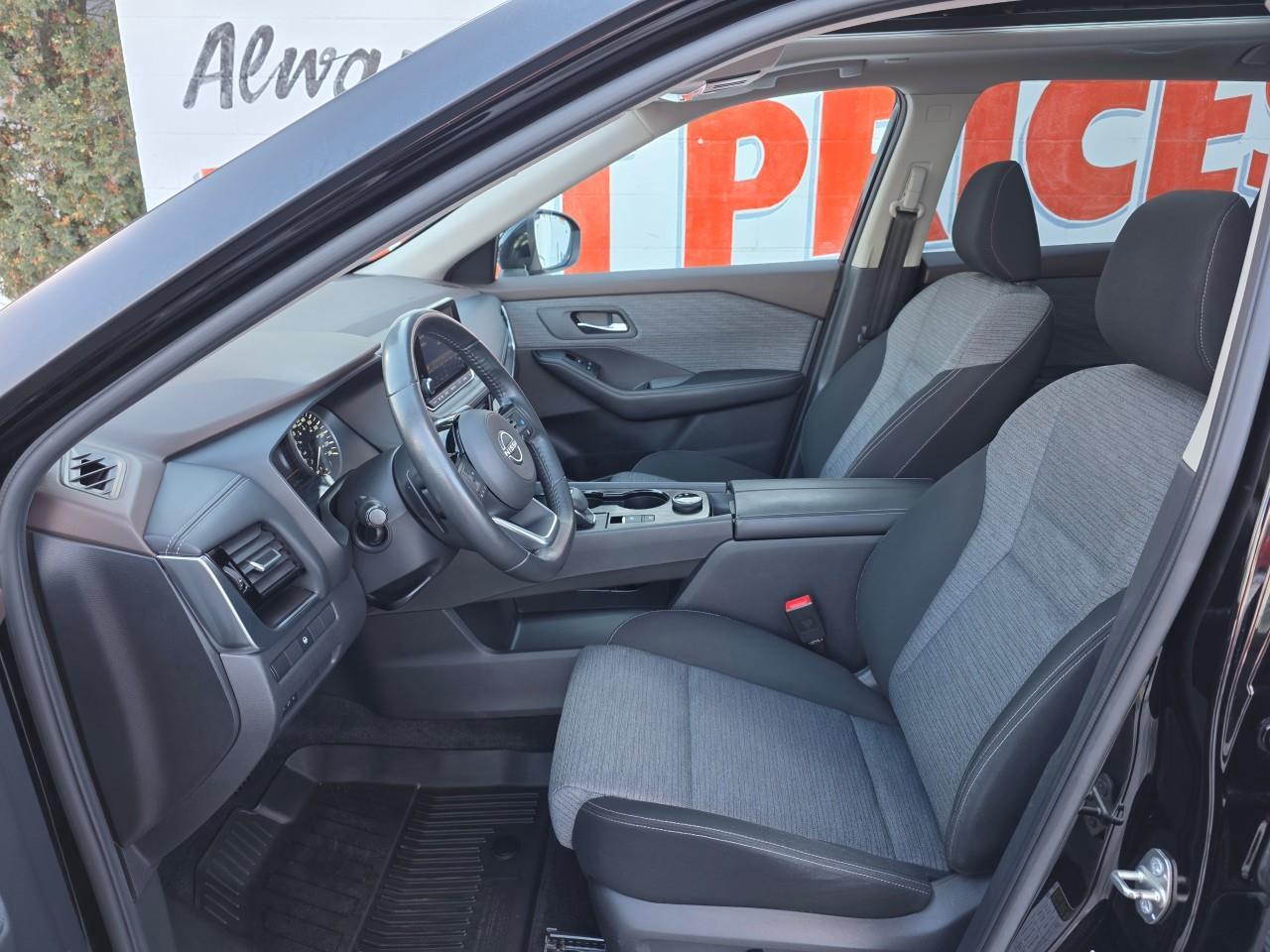 2022 Nissan Rogue SV 4dr All-Wheel Drive Sport Utility Photo