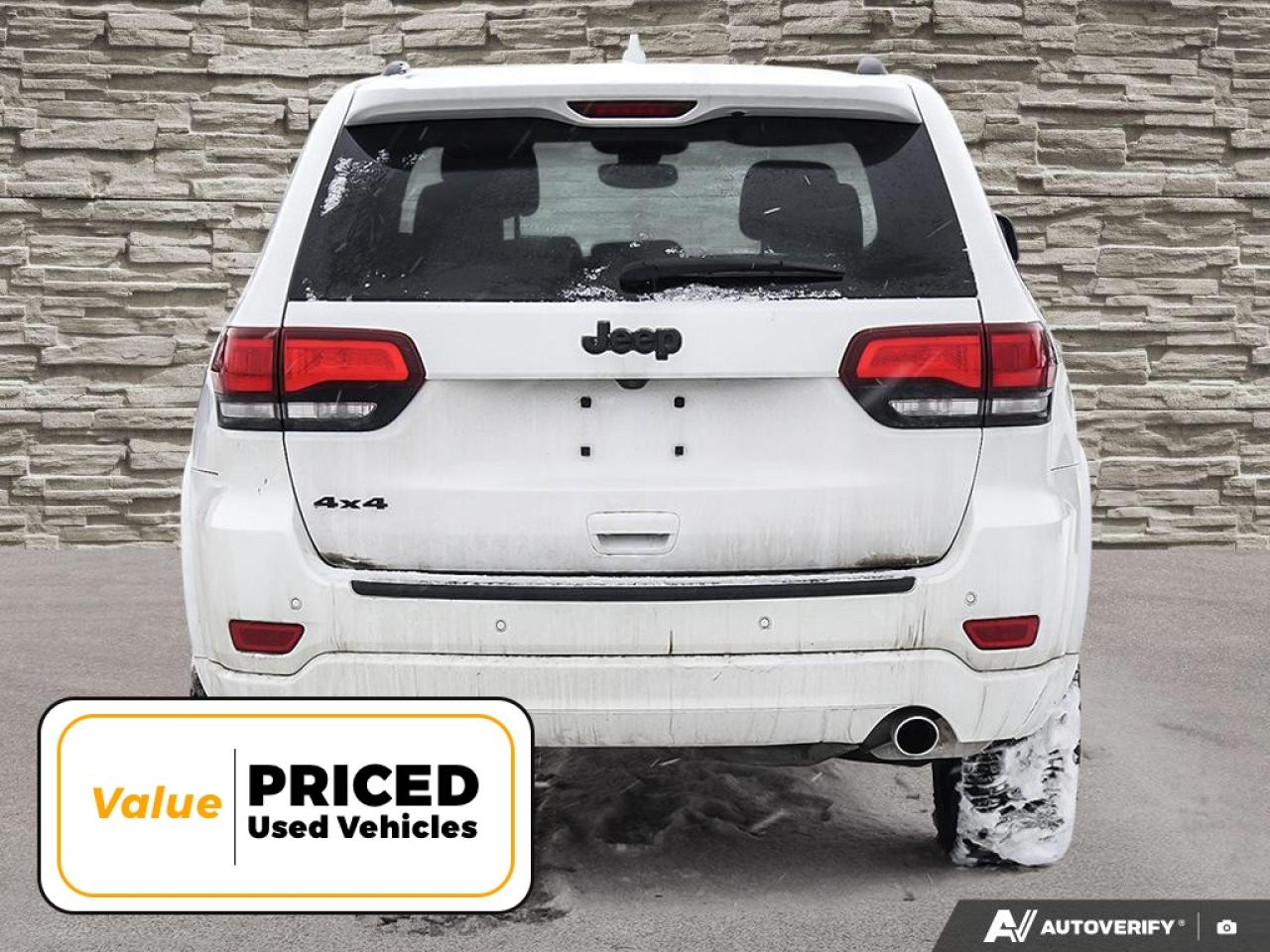 2020 Jeep Grand Cherokee Laredo 4dr 4x4 Photo4