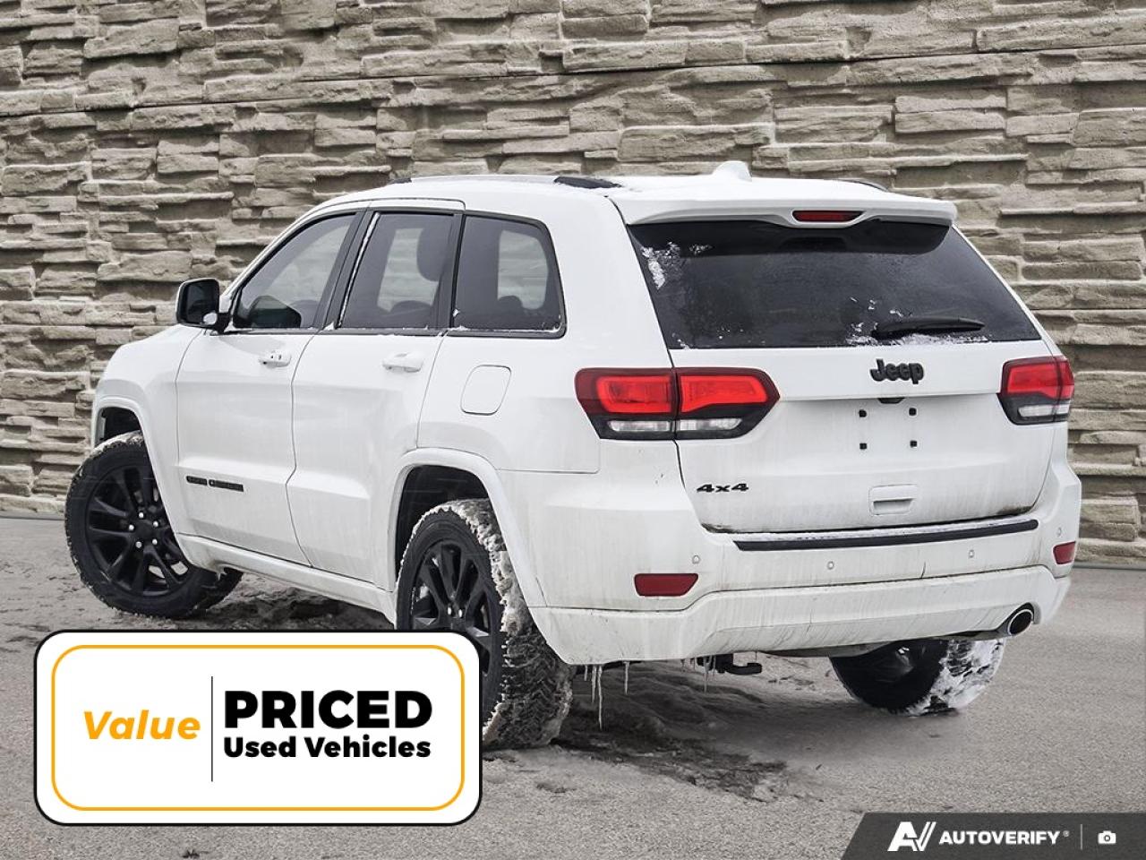2020 Jeep Grand Cherokee Laredo 4dr 4x4 Photo