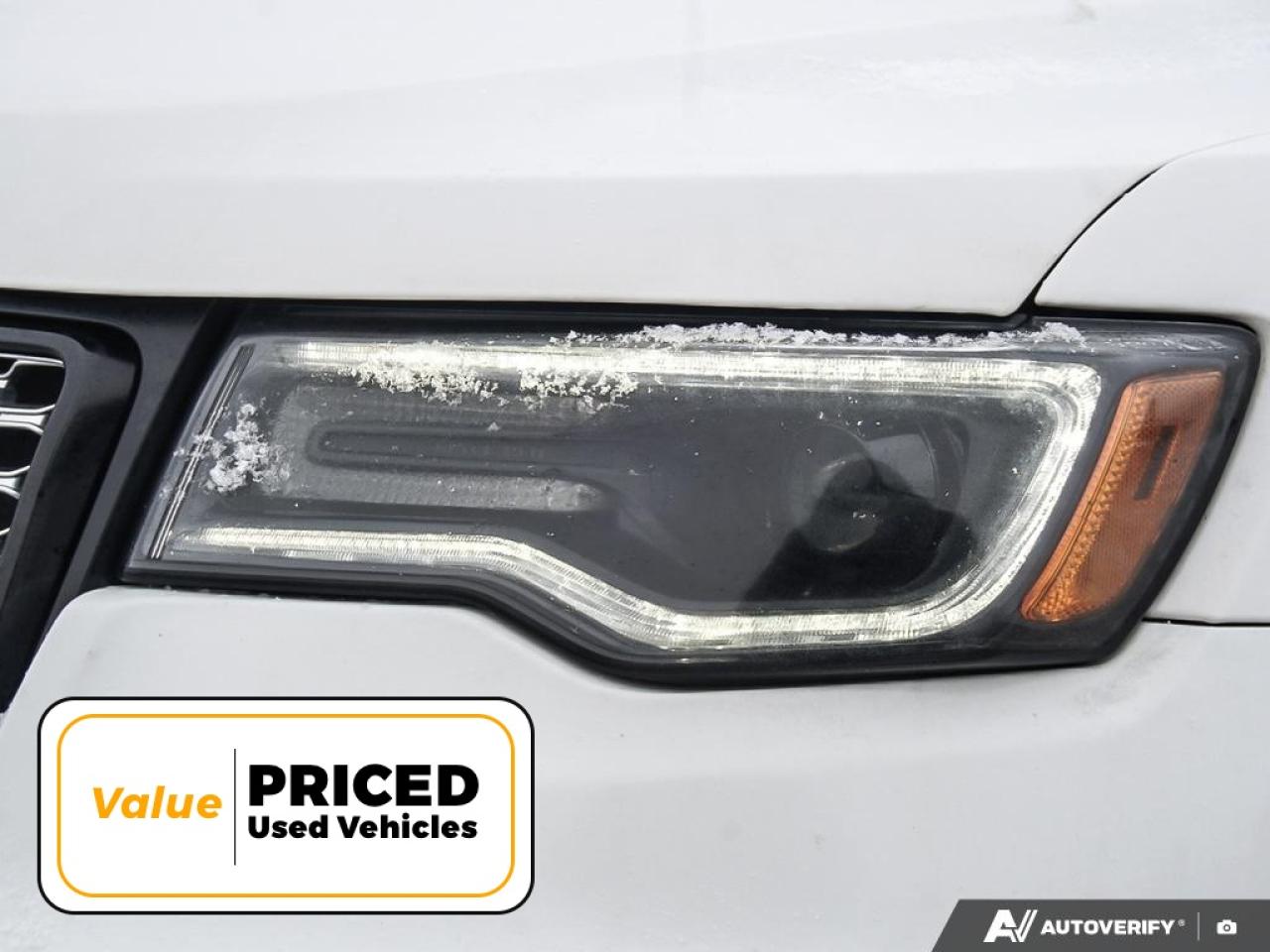 2020 Jeep Grand Cherokee Laredo 4dr 4x4 Photo