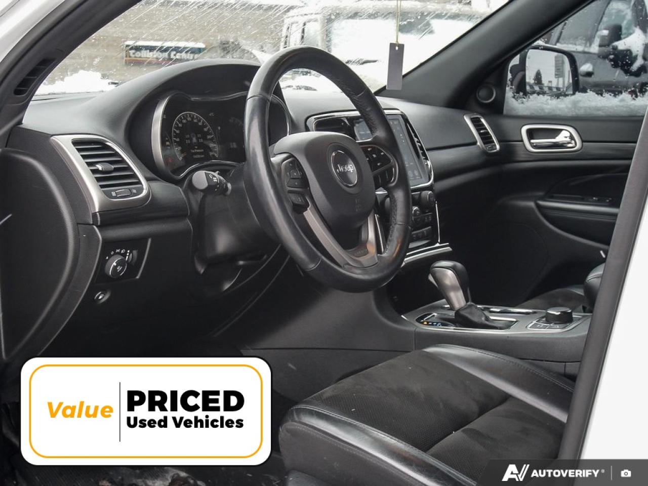 2020 Jeep Grand Cherokee Laredo 4dr 4x4 Photo