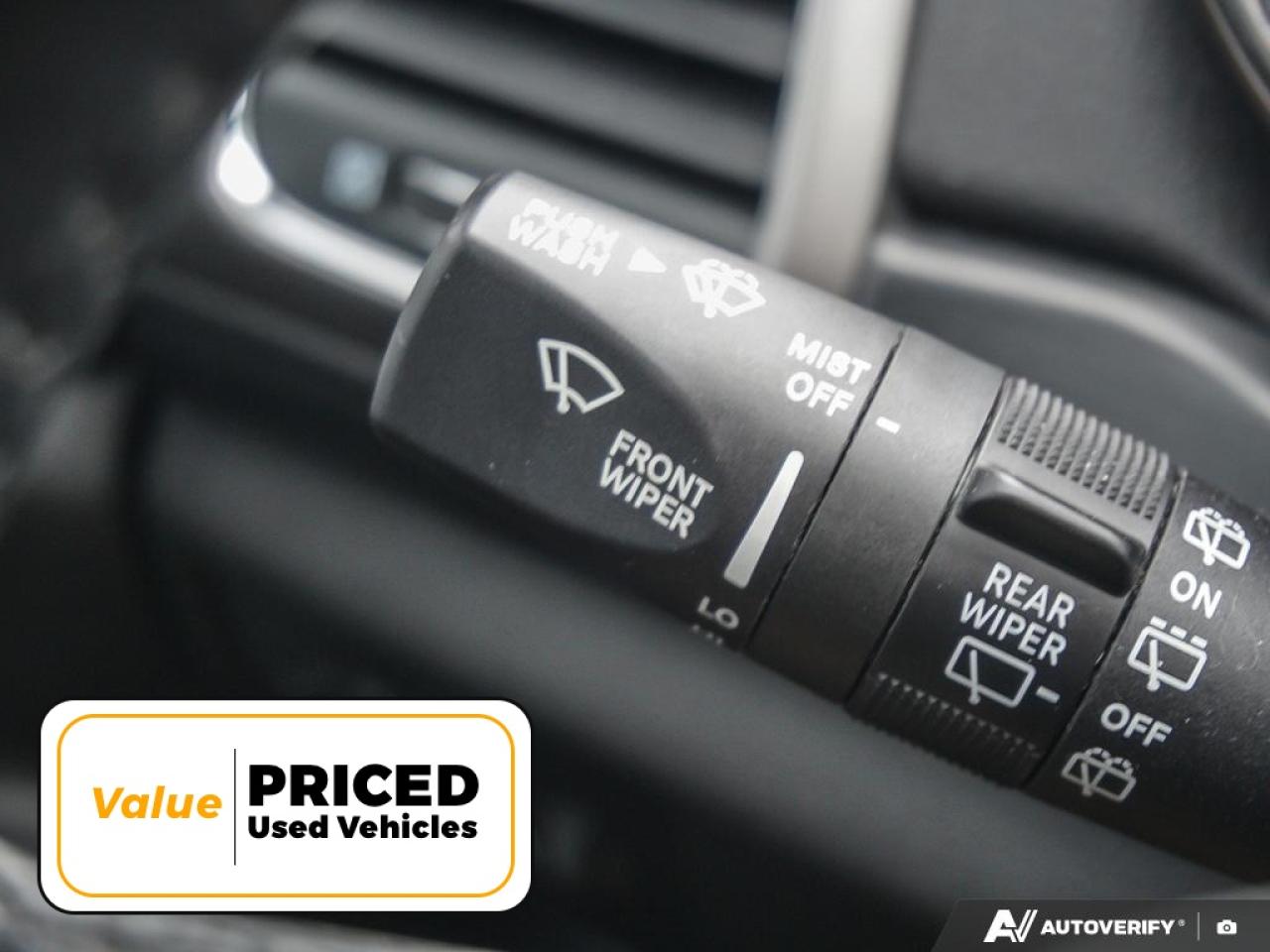 2020 Jeep Grand Cherokee Laredo 4dr 4x4 Photo