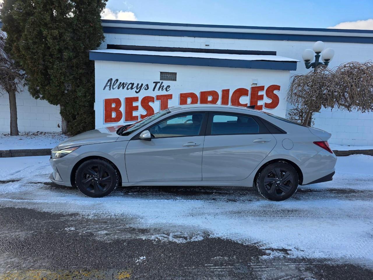 2021 Hyundai Elantra PREFERRED 4DR SEDAN Photo3
