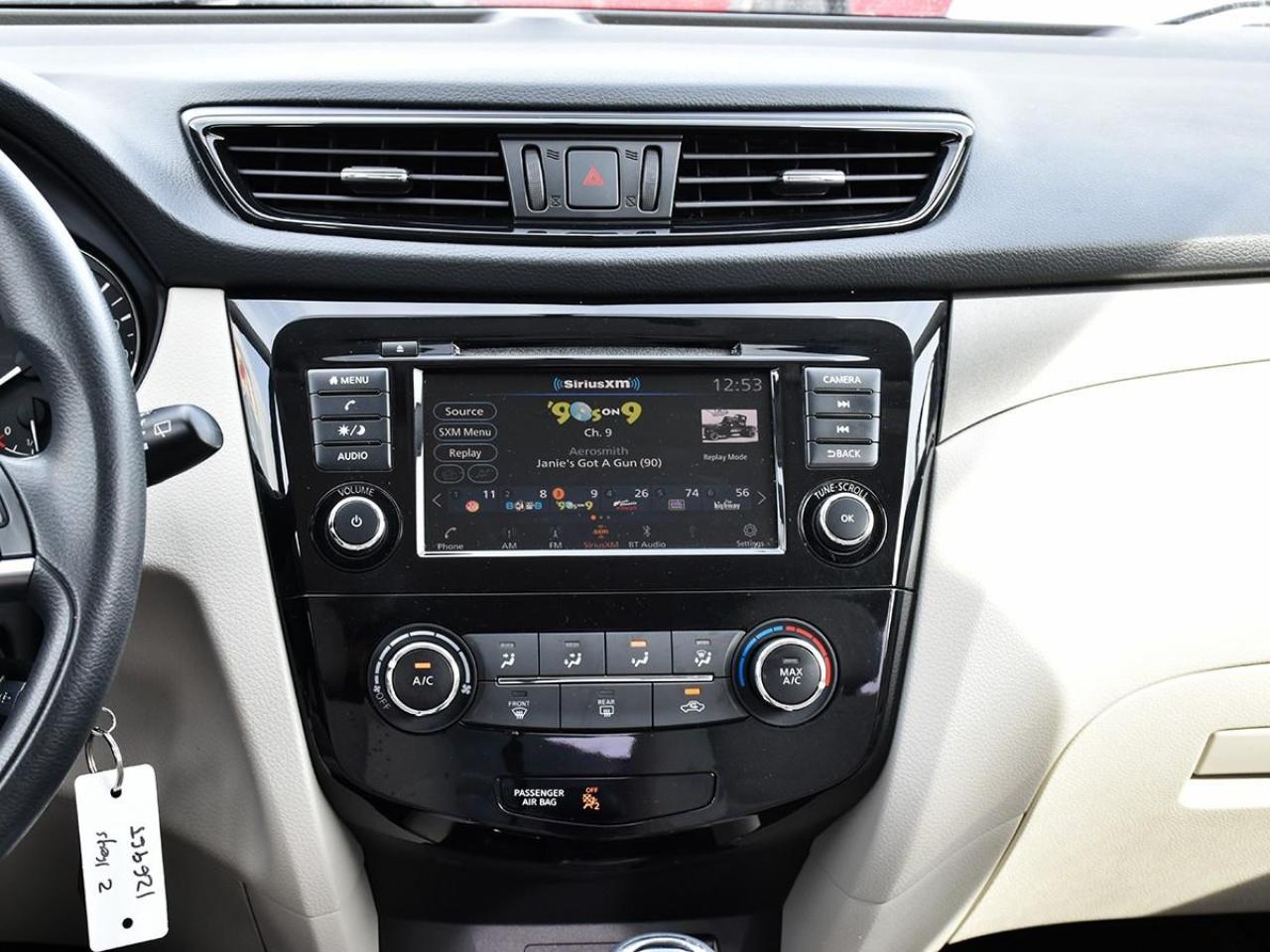 2019 Nissan Qashqai S (CVT) 4dr Front-Wheel Drive Photo