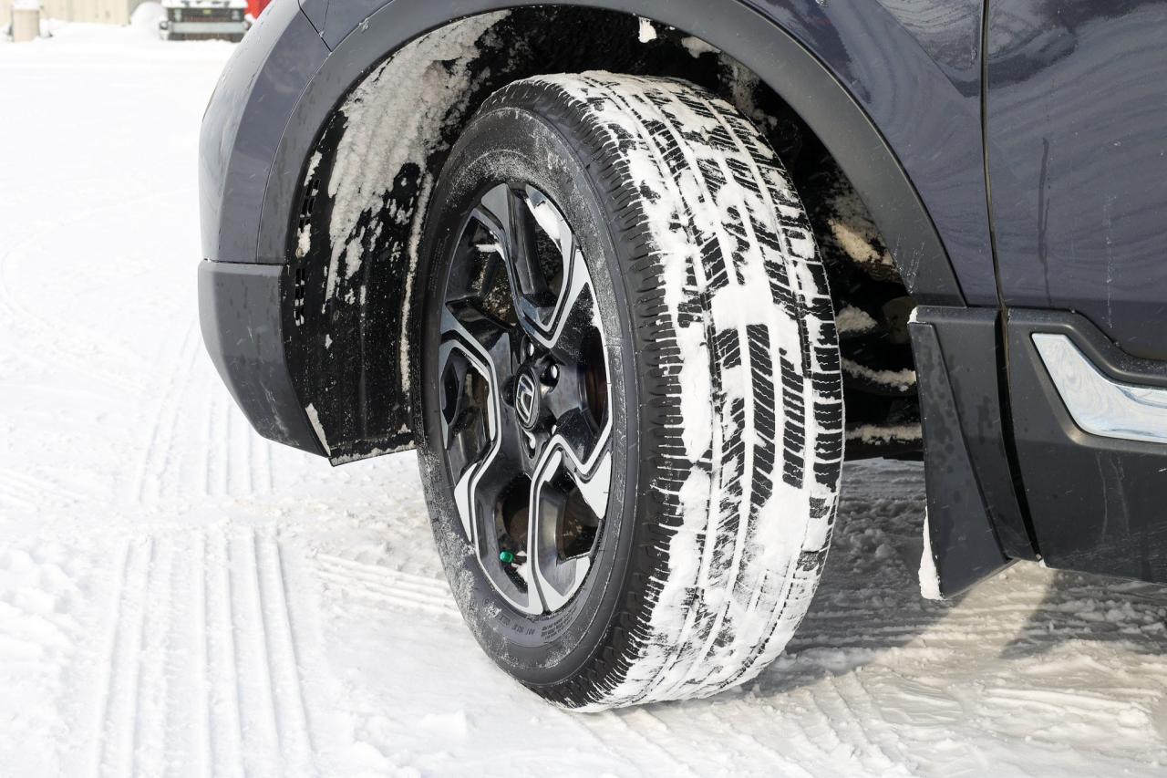 2018 Honda CR-V Touring 4dr All-wheel Drive Photo