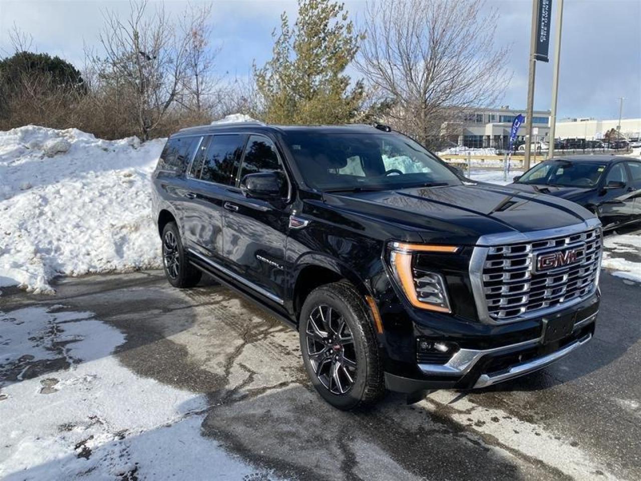 2025 GMC Yukon XL Denali 4dr 4x4 Photo