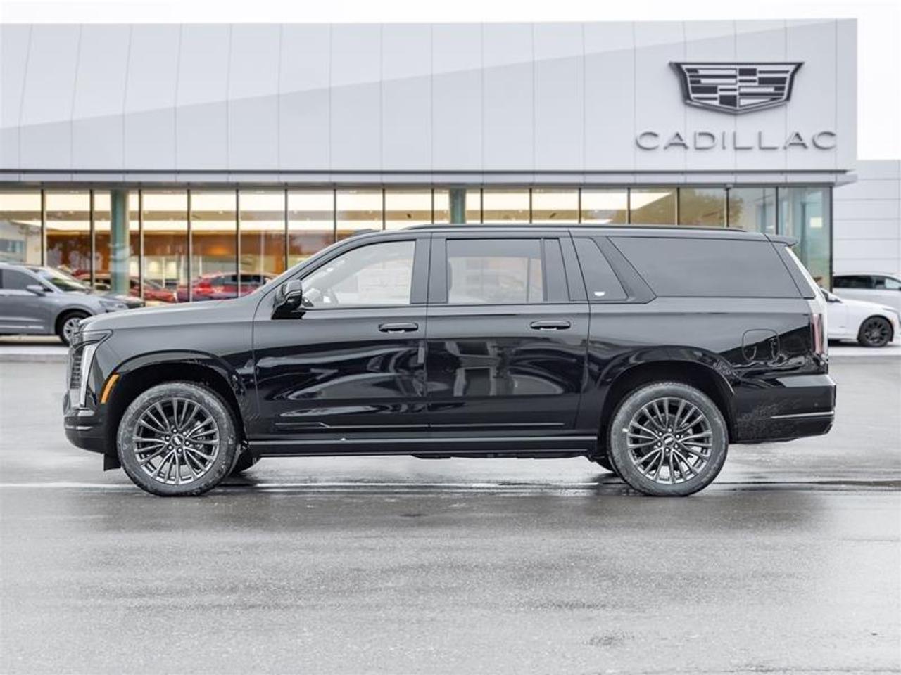 2026 Cadillac Escalade ESV Platinum Sport 4dr 4x4 Photo2