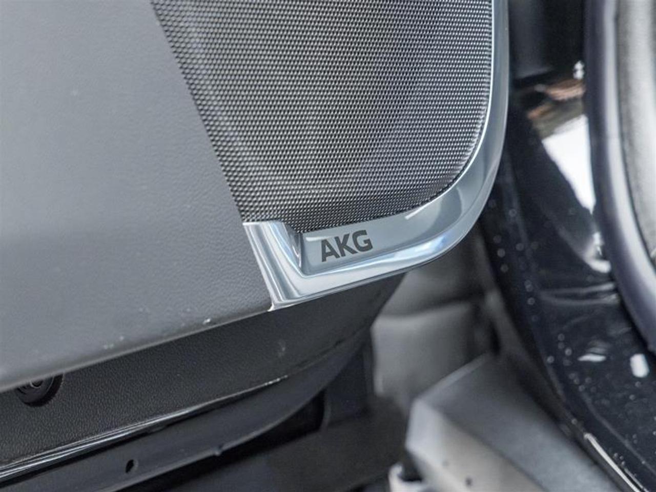 2026 Cadillac Escalade ESV Platinum Sport 4dr 4x4 Photo