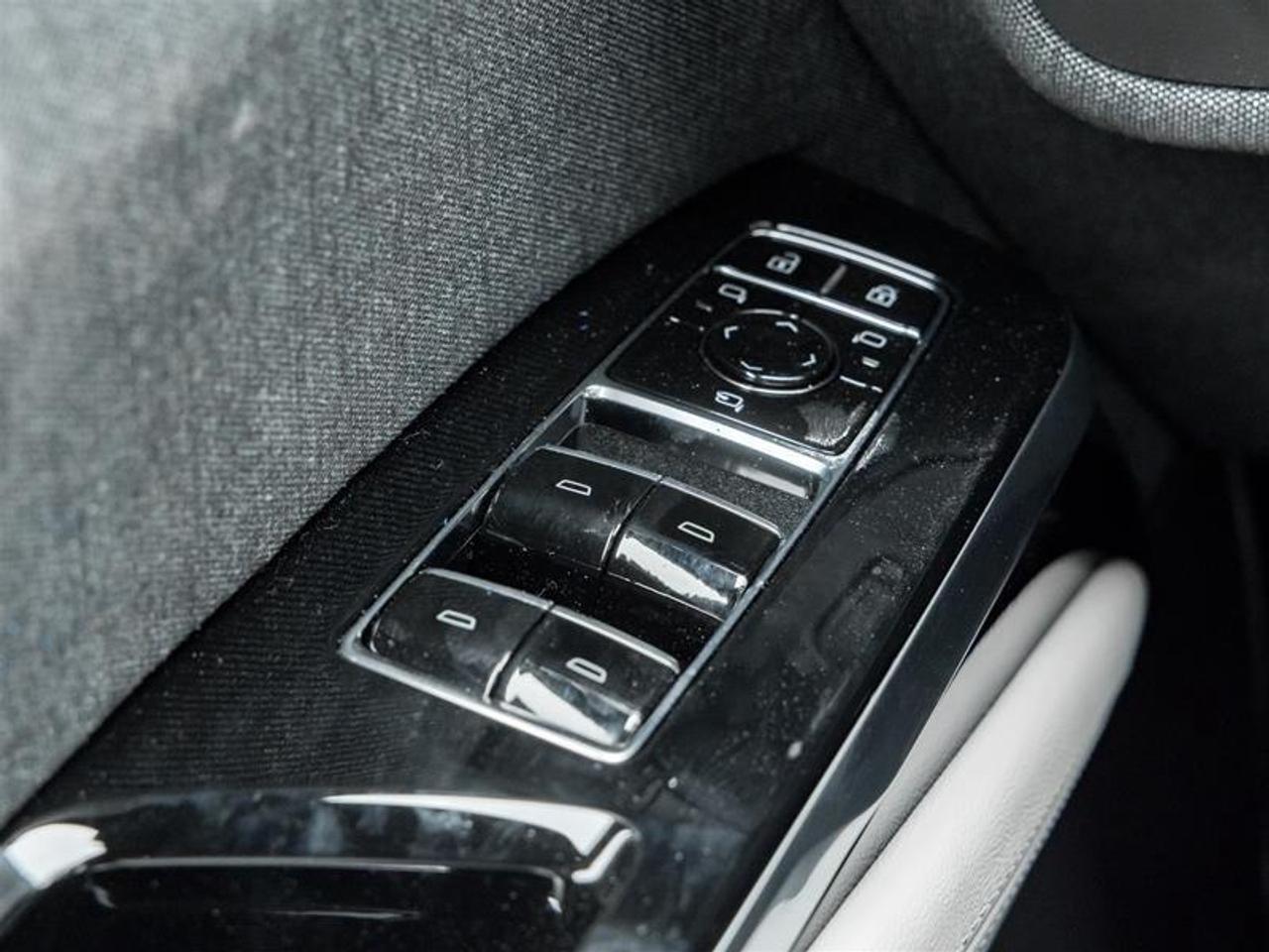 2026 Cadillac Escalade ESV Platinum Sport 4dr 4x4 Photo