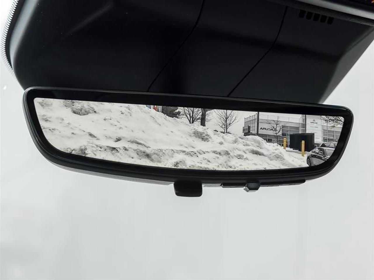 2026 Cadillac Escalade ESV Platinum Sport 4dr 4x4 Photo