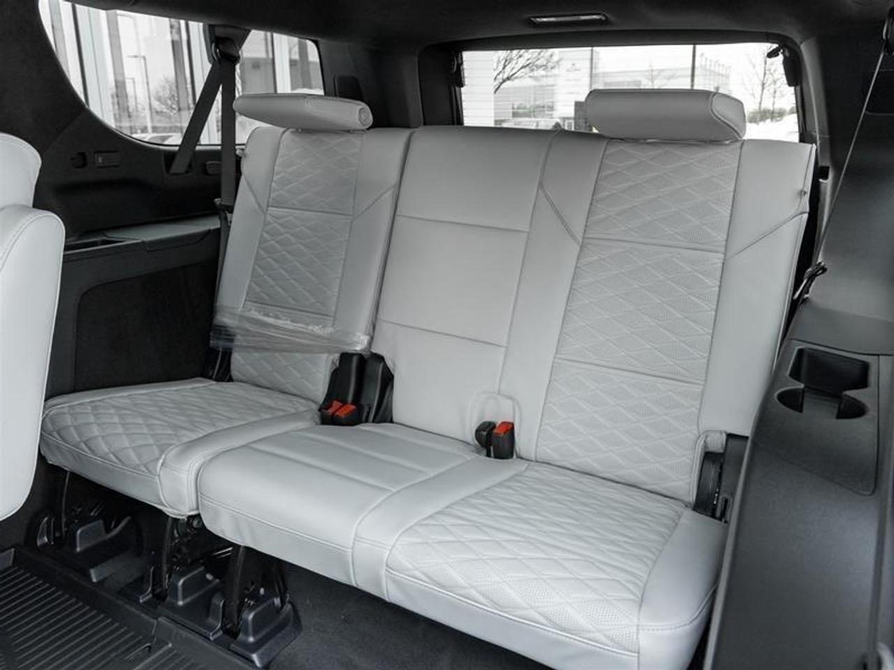 2026 Cadillac Escalade ESV Platinum Sport 4dr 4x4 Photo