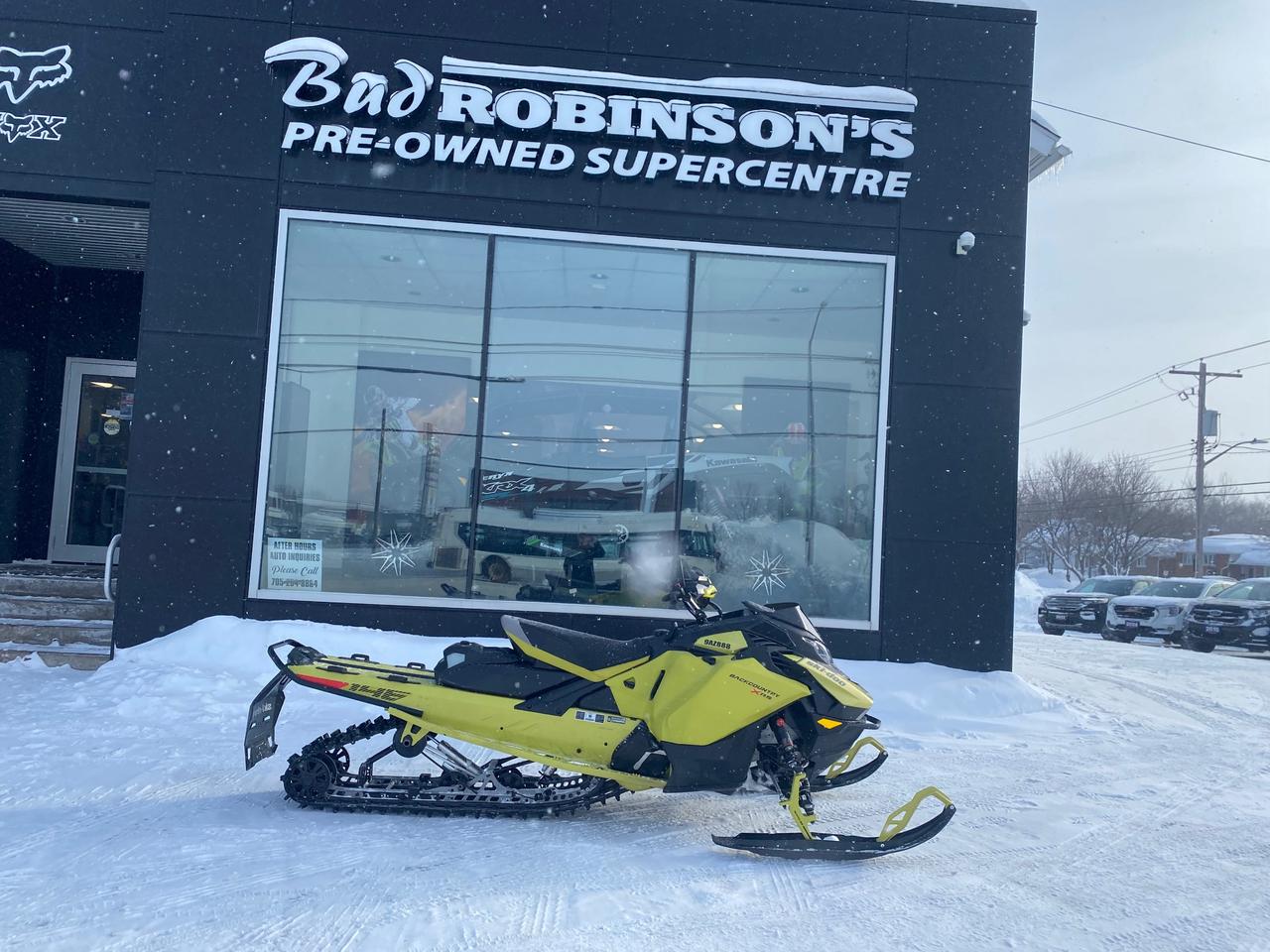 2025 Ski-Doo Backcountry™ X-RS® 850 E-TEC T.R 146 SS St.150 1.5  Photo