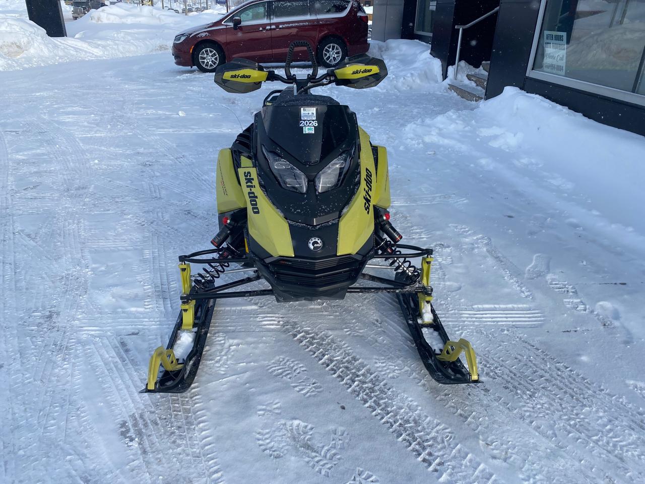 2025 Ski-Doo Backcountry™ X-RS® 850 E-TEC T.R 146 SS St.150 1.5  Photo
