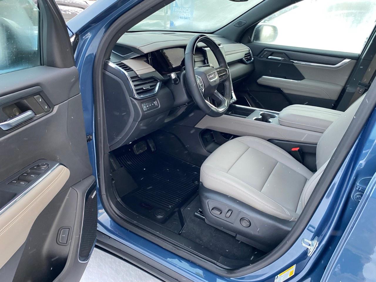 2024 GMC Acadia AWD Elevation Photo