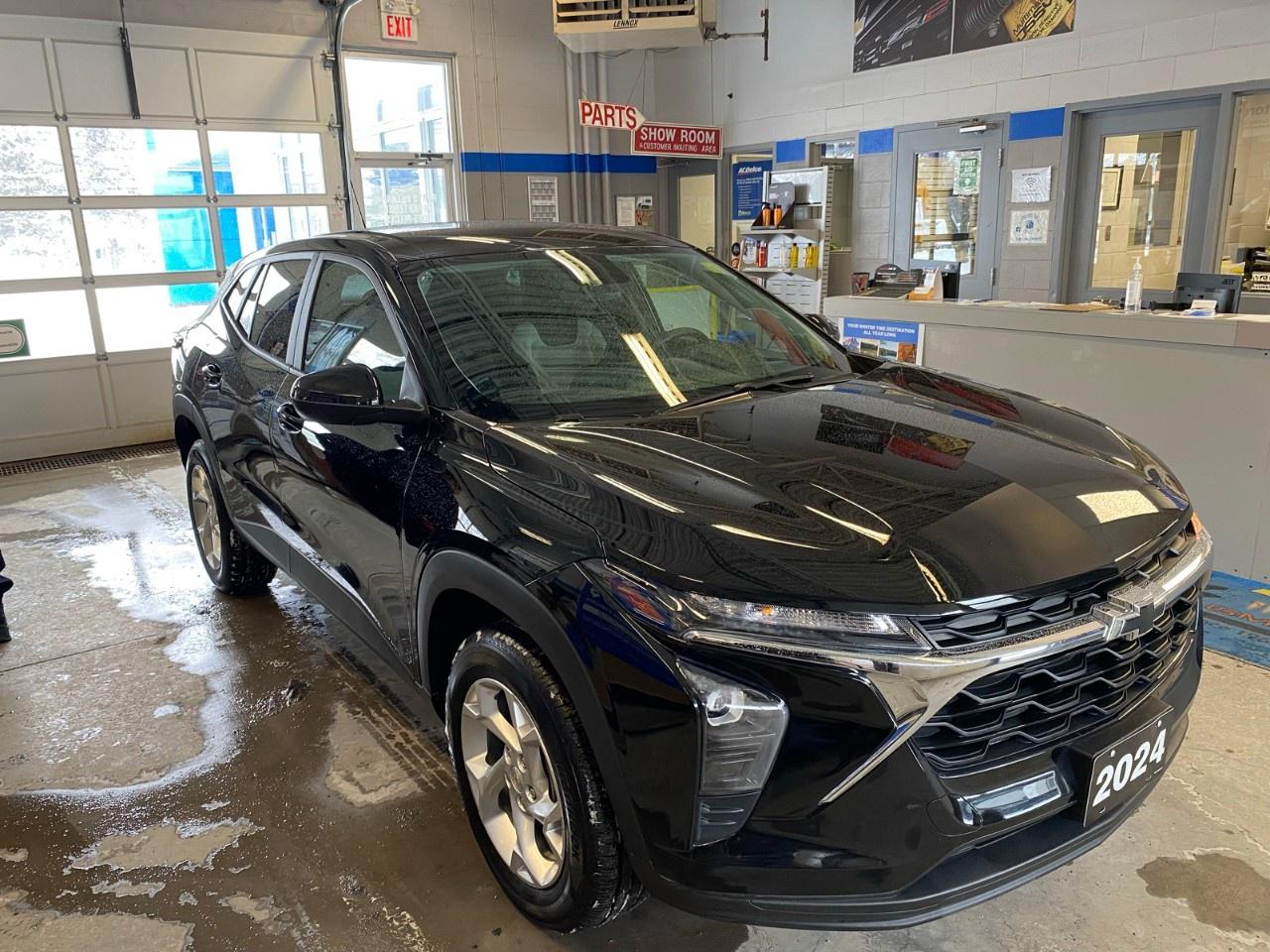 2024 Chevrolet Trax Fwd 4dr Ls Photo