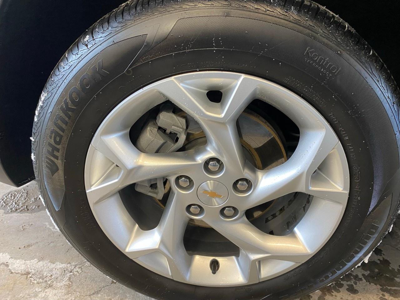 2024 Chevrolet Trax Fwd 4dr Ls Photo