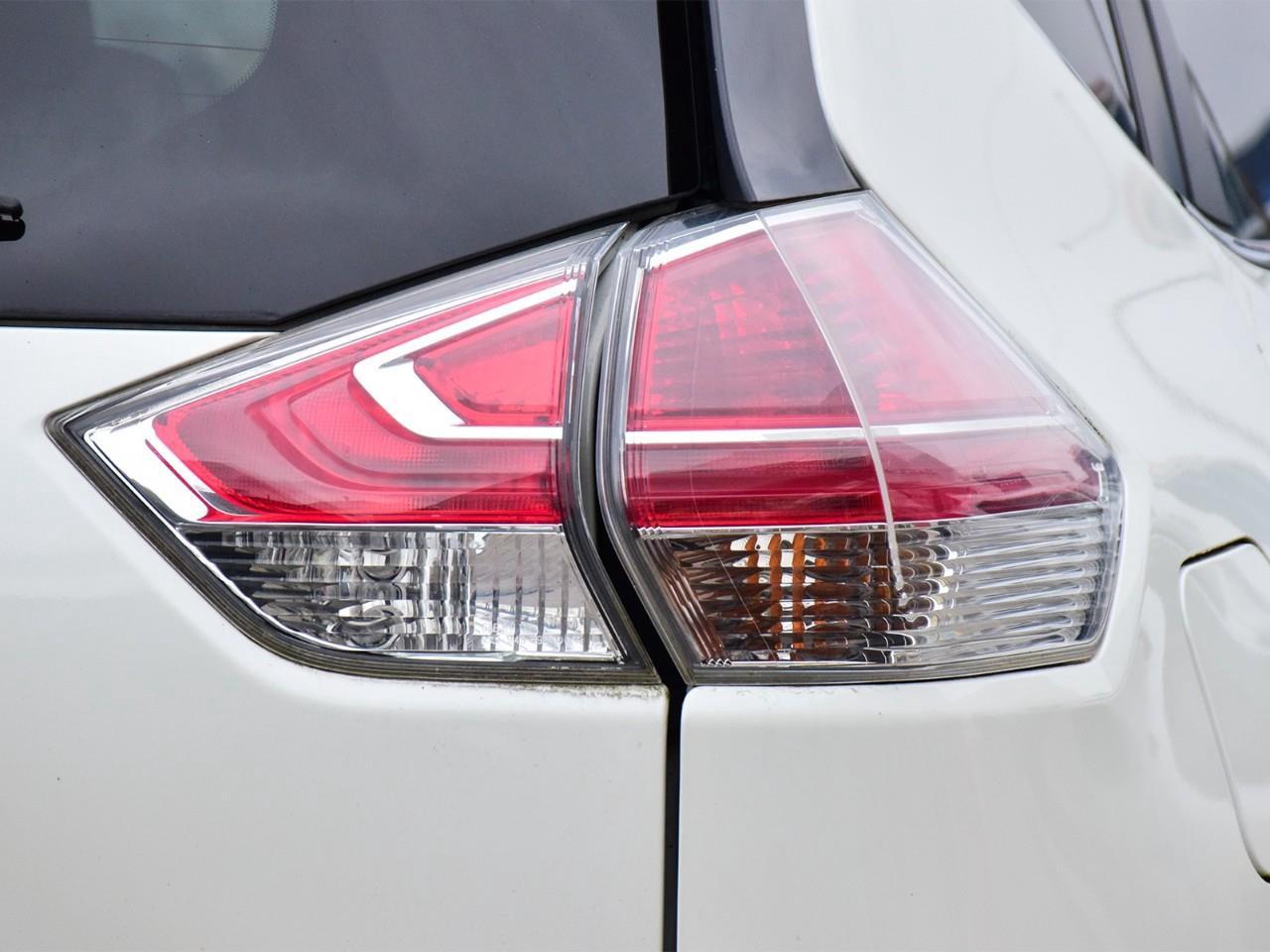 2015 Nissan Rogue  Photo4