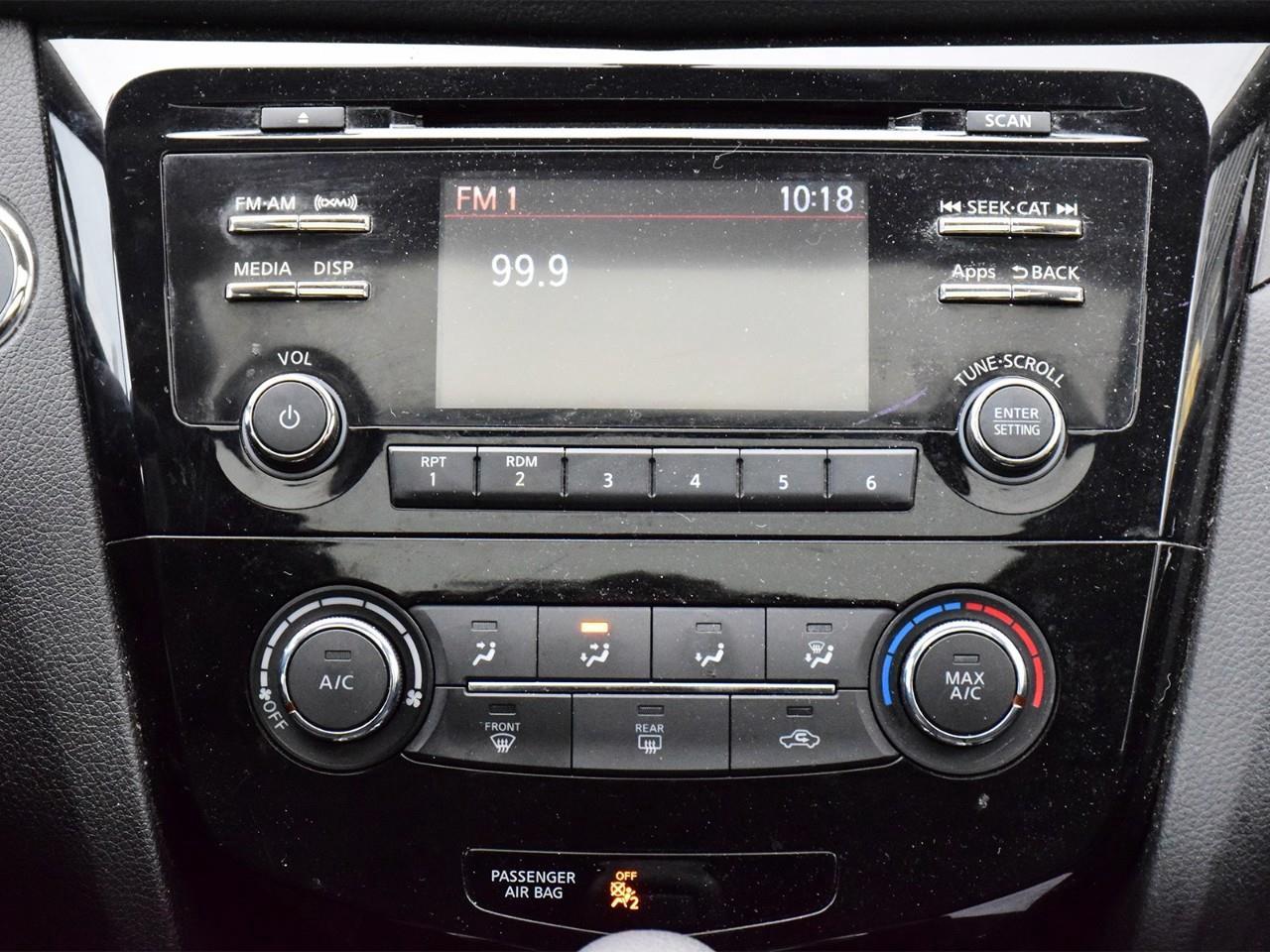 2015 Nissan Rogue  Photo