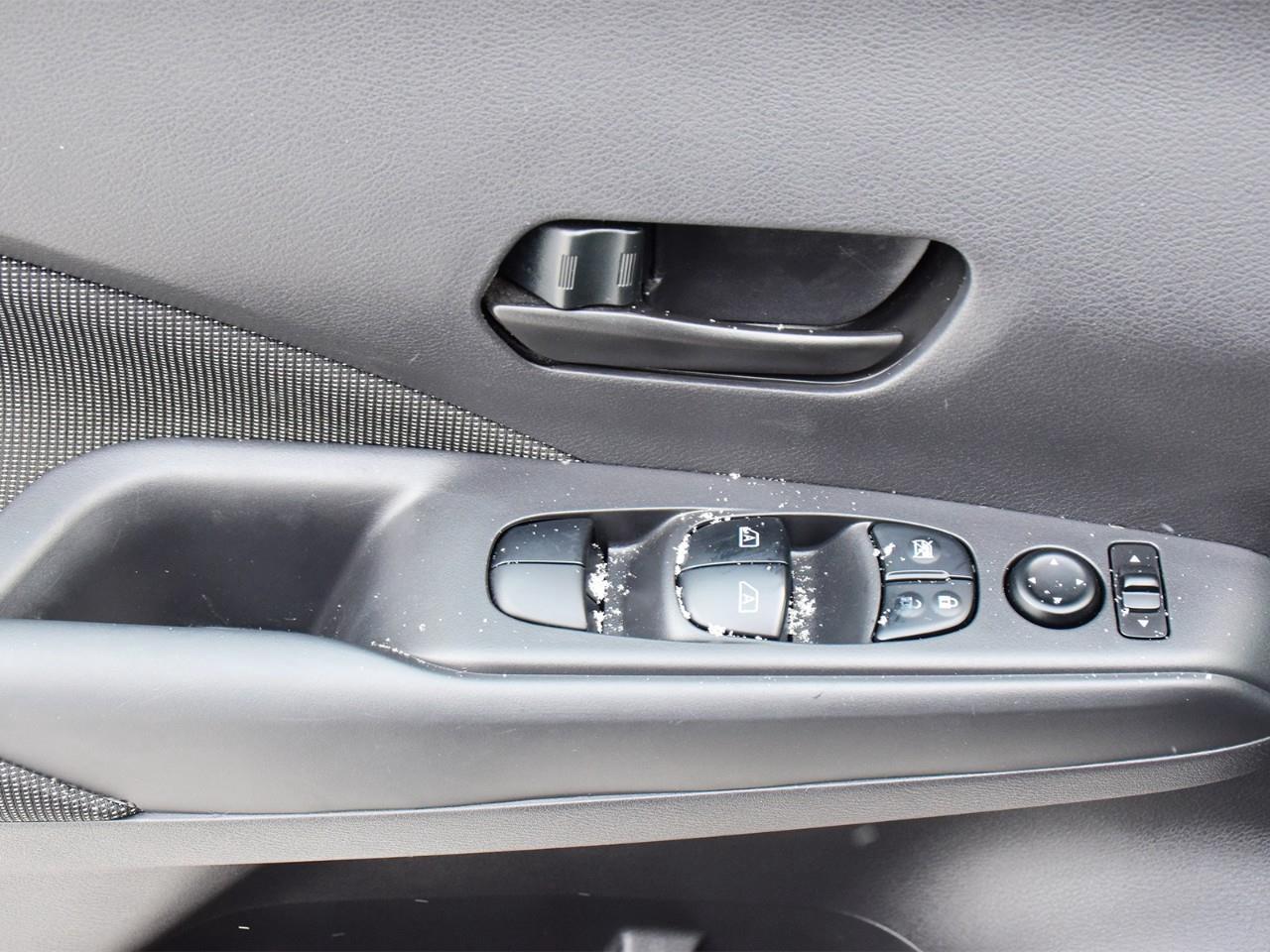 2020 Nissan Kicks S (CVT) 4dr Front-Wheel Drive Photo